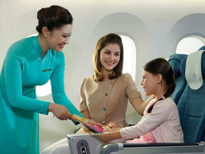 Vietnam Airlines nâng cao chất lượng dịch vụ và trải nghiệm của khách hàng với Salesforce CRM