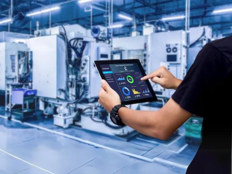 Salesforce Manufacturing Cloud là một giải pháp toàn diện và linh hoạt, phù hợp với đa dạng các hoạt động sản xuất