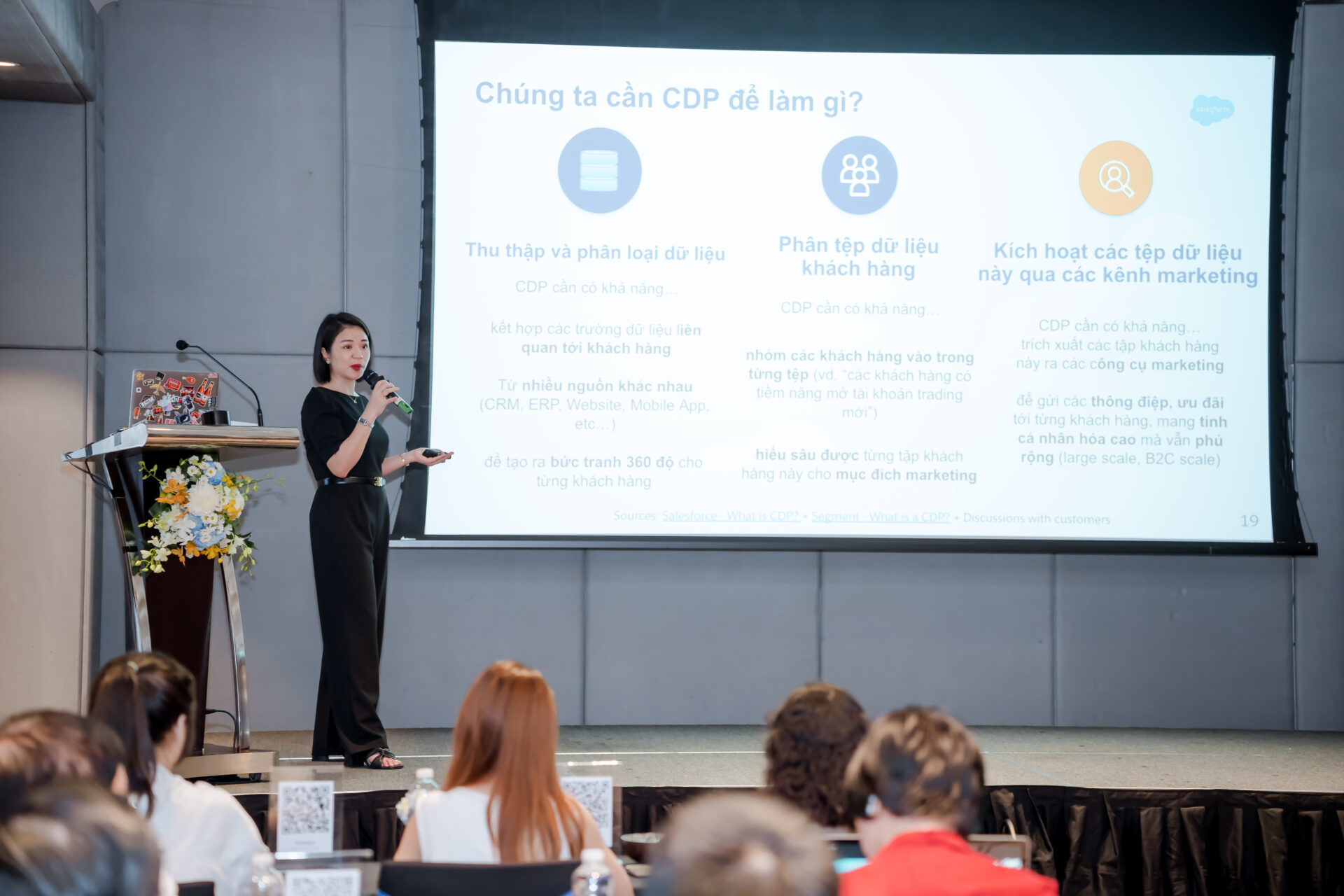 Bà Trang Đặng - Enterprise Account Executive - Vietnam, Salesforce