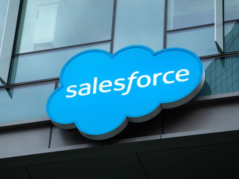 Salesforce có sự hiện diện toàn cầu đáng kể, với văn phòng ở 27 quốc gia khác nhau. Các quốc gia chính có văn phòng Salesforce bao gồm Canada, Vương quốc Anh, Đức, Pháp, Ấn Độ, Nhật Bản và